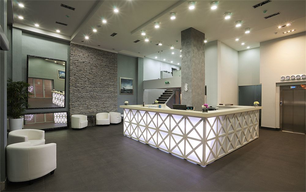 Hotel Turist Кралево Інтер'єр фото
